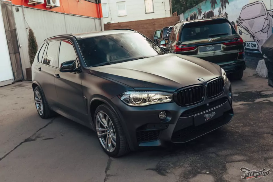 Установили на BMW X5 систему активного выхлопа Terminator! Выполнили комплексную шумоизоляцию салона и построили новую акустическую систему, провели техническое обслуживание